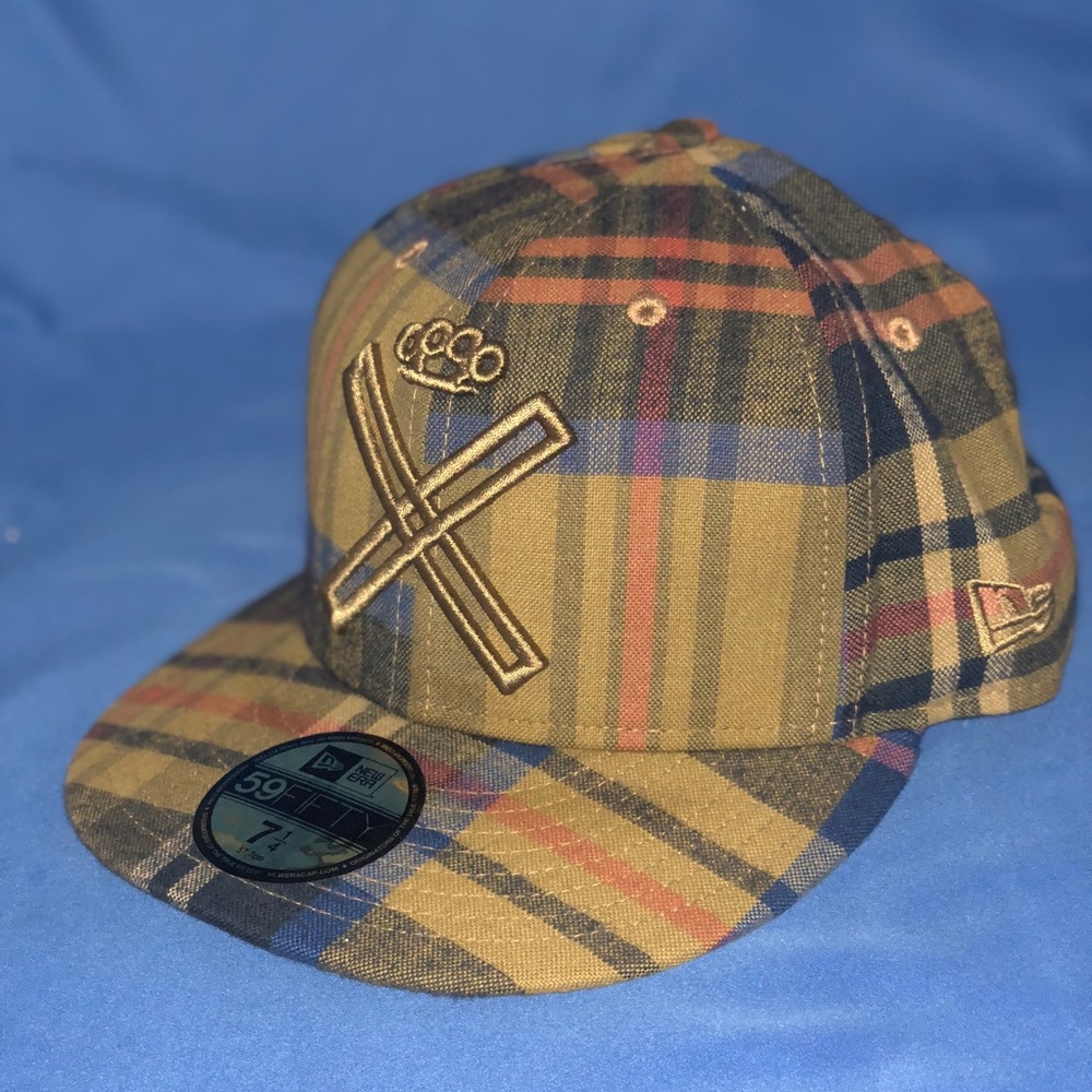 10 Deep Fitted Hat